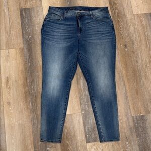 Kut from the Kloth Dark Wash Skinny Jeans